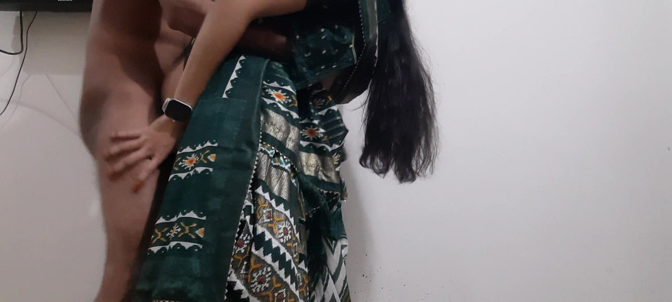 Mahalaxmi0330: सुंदर लड़की खड़े होकर चुदाई