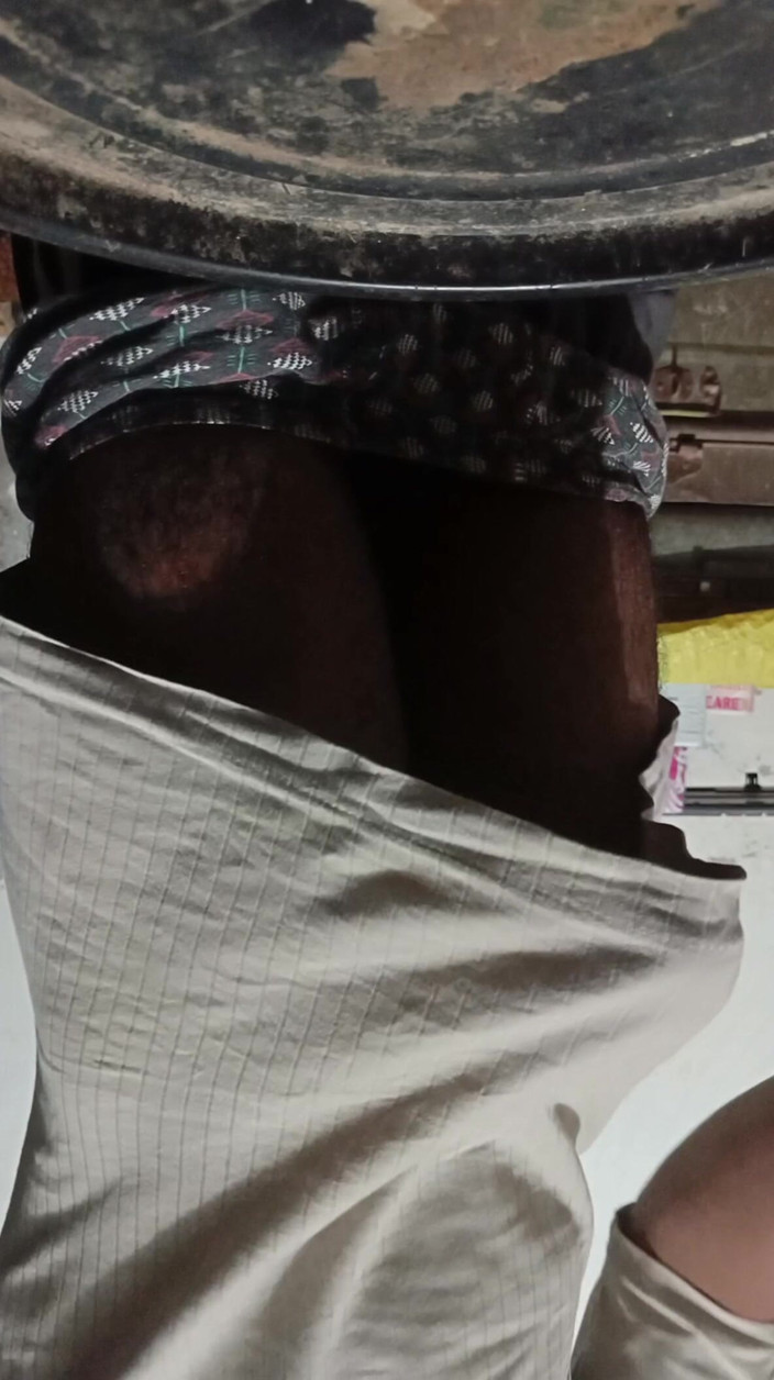 Beckett: Desi Boy Handjob in the Bathroom and Cumshot
