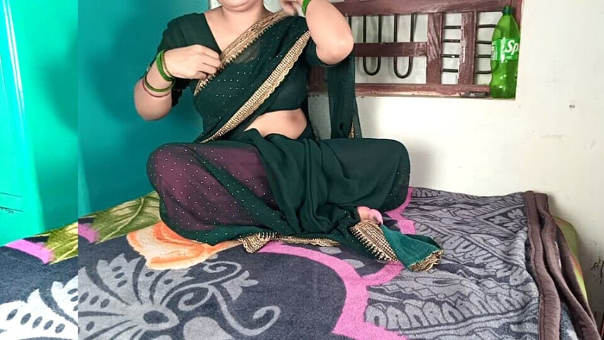 Before Going to Her Parents' House for Rakshabandhan, Bhabhi Quenched Her Thirst and Cooled Her Pussy with Her Brother-in-law (Pyaripooja)