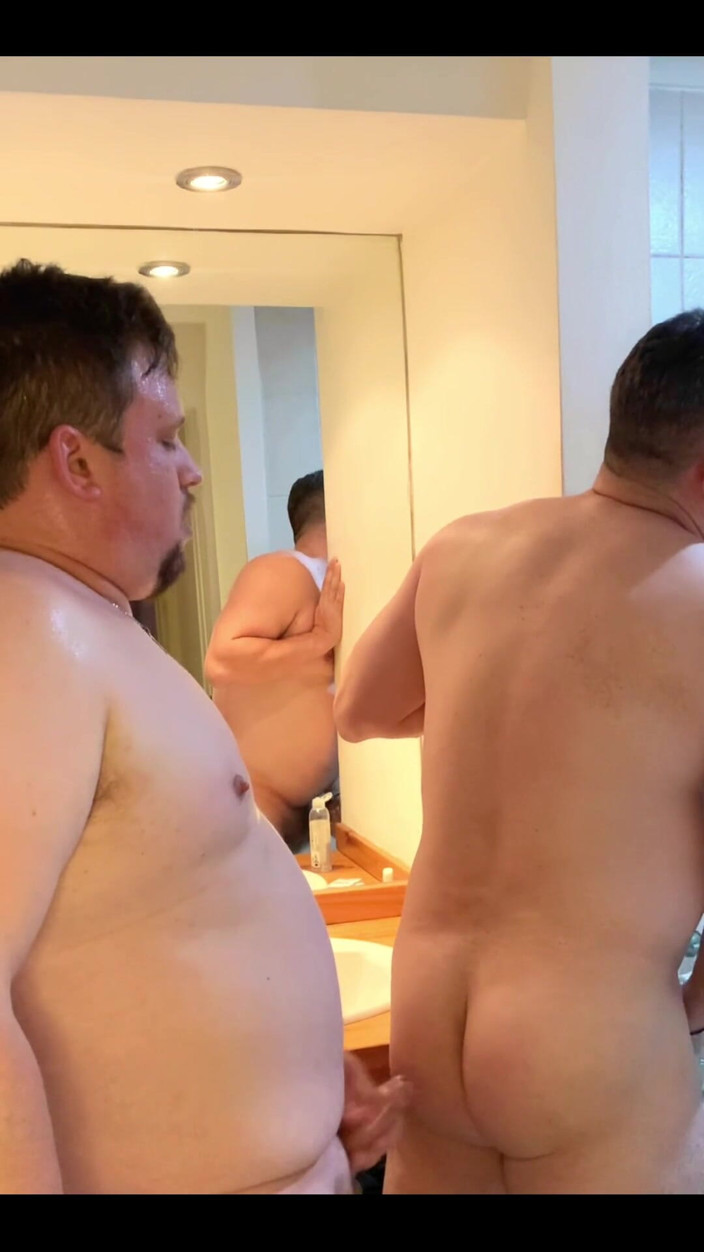 Wrongskiy: Šukání ve sprše