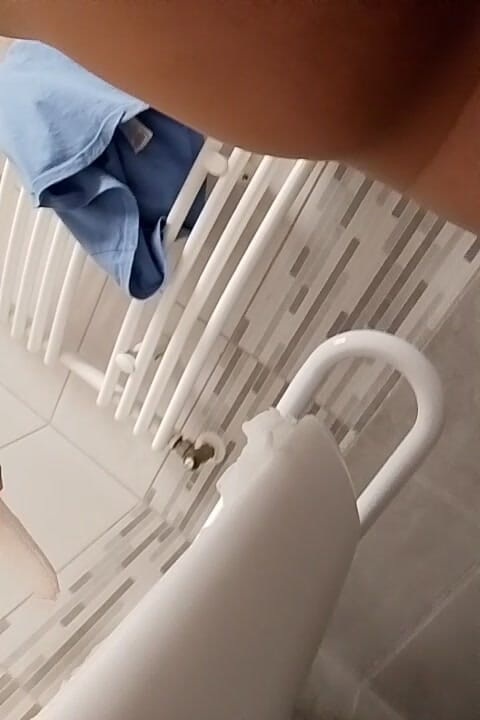 AukasZ1980: První z krátké série šukání zadku, pánové, začíná se mi to...