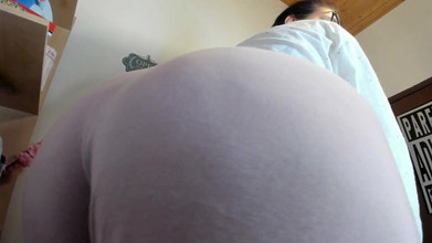 Nicoletta Embassi: 高解像度のパジャマのオナラは、あなたが前に見たことがないような私のお尻のおならを見てください!