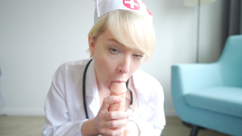 Jolie Lyon: Sestra potřebuje tvé sperma