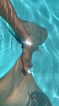 I Had an Orgasm in the Outdoor Pool