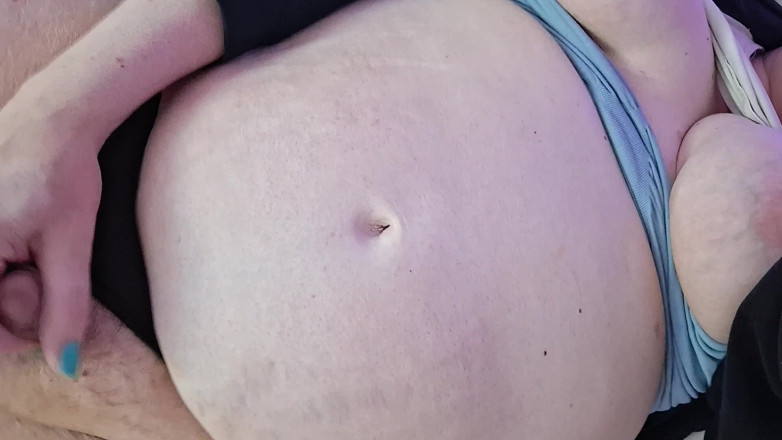 Princess Udders: Aspettando l'uomo - una trans pov da sola con PrincessUdders