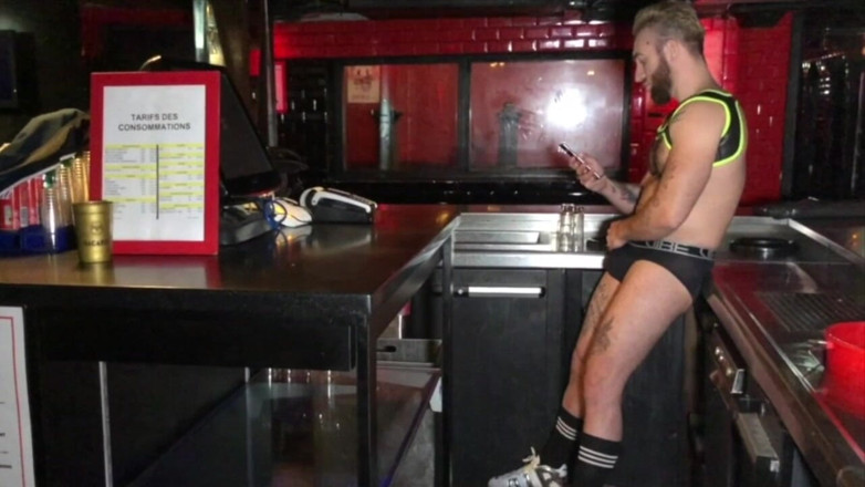 Fun bareback meeting in Barcelona: Amator Porn Casting Bareback First Time