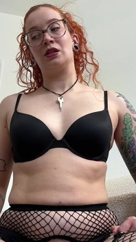 Futa Dominatrix เปลี่ยนคุณให้เป็นสาวร่านน้องสาวร่านควยสุดเพอร์เฟ็คต์
