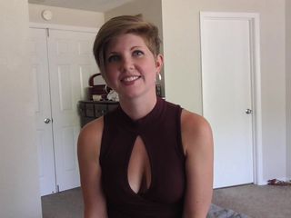 Housewife Ginger: 吮吸我继子的大鸡巴