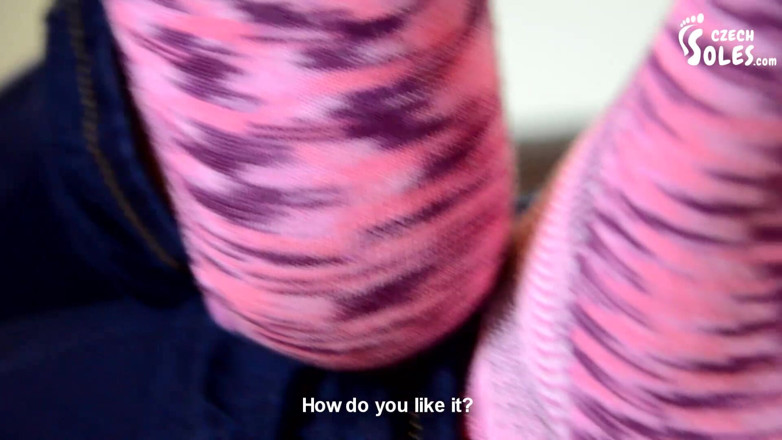 Czech Soles - foot fetish content: Sesi mengendur kaus kaki hadiah pov