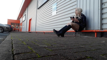 The Midnight Minx: Themidnightminx onderbroek toont