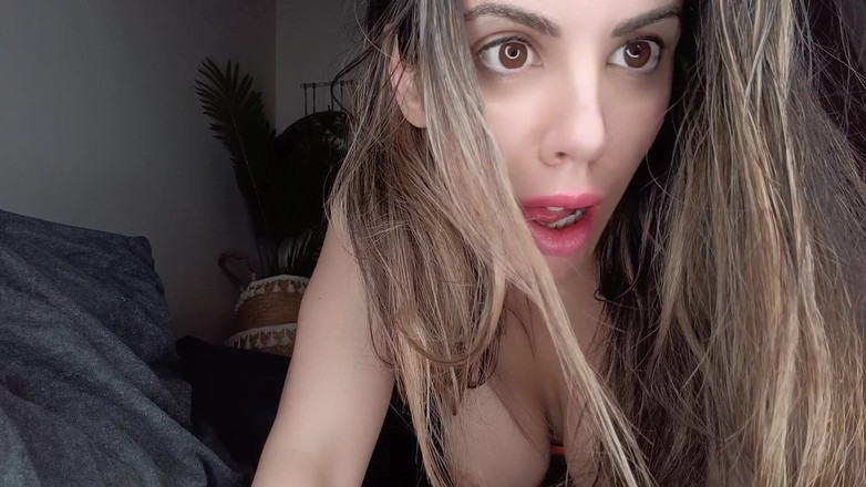 annikarain: Sexy macecha