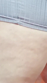 POV lutscht meinen großen dildo und denkt, es ist dein schwanz