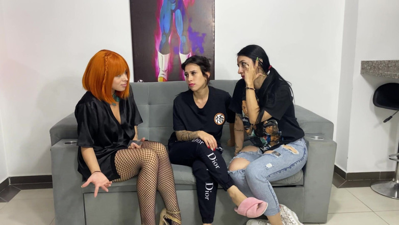 KattyBlake: Lesbian Tomboy Threesome End up Eating a Big White Ass