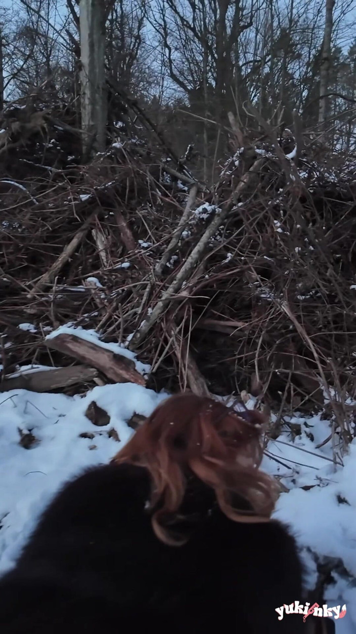 yukinky: Lo scaldo nella neve