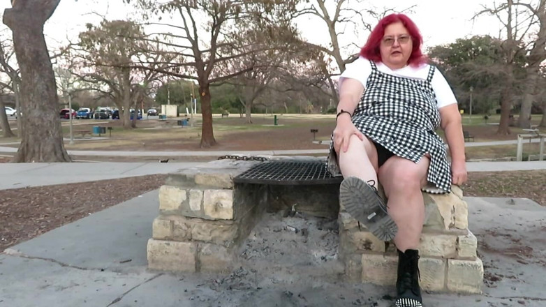 BBW nurse Vicki adventures with friends: Bloopers in Boots! BBW Nursevicki Mistress Roleplay