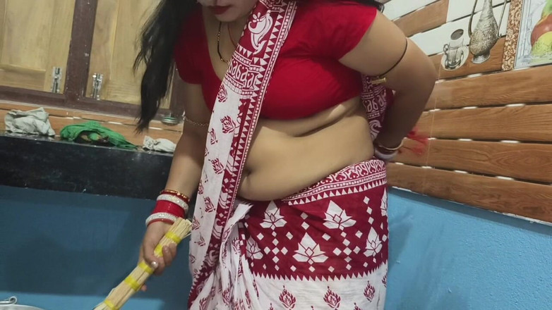 Sona bhabhi: La bella bengalese bhabhi gode di holi speciale con i...