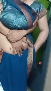 Bhabhi Lover Watch This Full Video.
