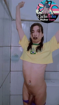 Carla Puta De Camiseta Do Brasil E a Pica Dura