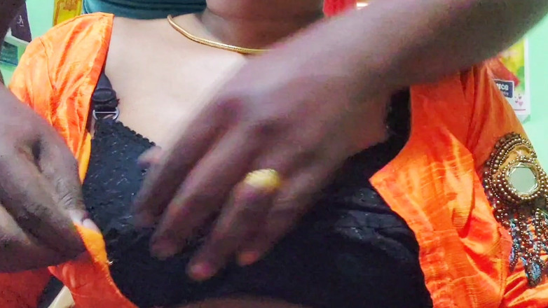 Desi Mohini: 化学教師 vs 生徒のハードコアセックス エピソード1