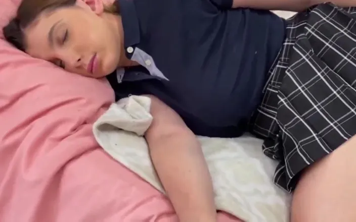 Ivana Montana: Stepbrother Fucks Stepsister When She Wakes up