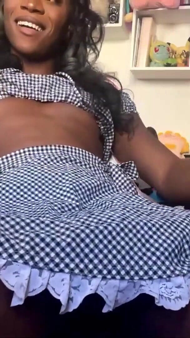 Vanniall: Black Trans Girl Next Door Vanniall Strokes Her Huge Girldick...