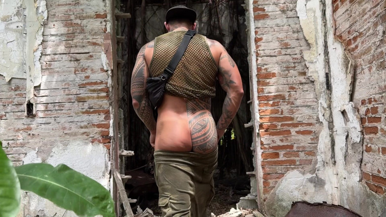 ortizjona: Public Jerk off and Dildo Play in Abandoned Build