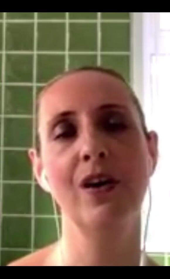 Keira_xxxxxx: Jangan bimbang, saya masih akan post beberapa nsfw menyanyi di...