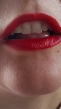 Giantess红唇渴望你 第一人称视角