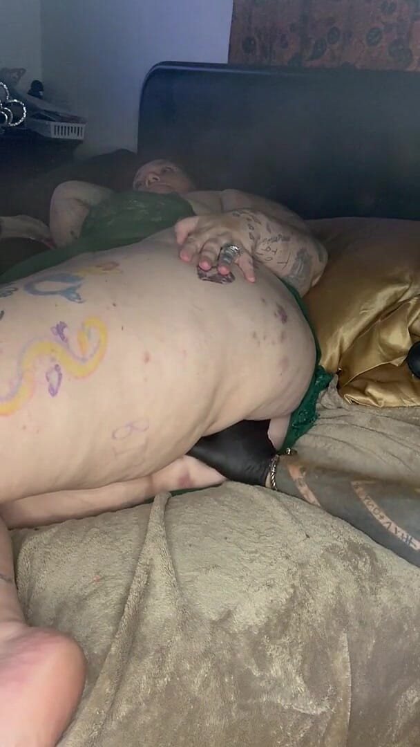Freja88: BBW Does Anal