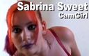 Edge Interactive Publishing: Sabrina Sweet мастурбирует в розовом стриптизе.
