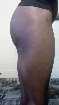 Śliczna drobna Femboy Fat Bubble Booty