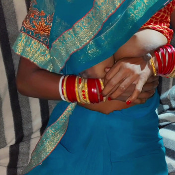 Sumang studio: Isteri yang baru berkahwin berkongkek keras