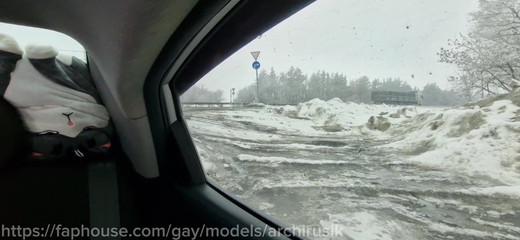 ArchiRusik: Kolemjdoucí rybář dal své díry tátovi, aby šukal