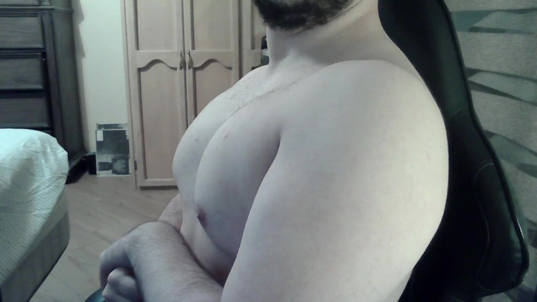 Himbo_Fox: Atletio muscoloso flette i muscoli sulla cam