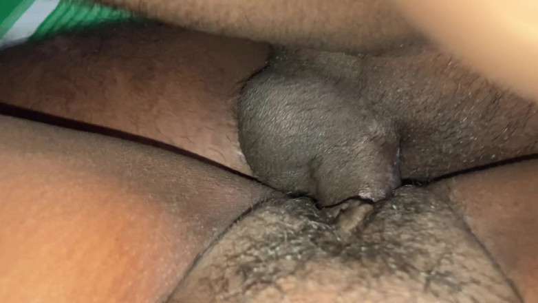 Nuragee studio: 第二晚和我父亲带去工作的男孩。