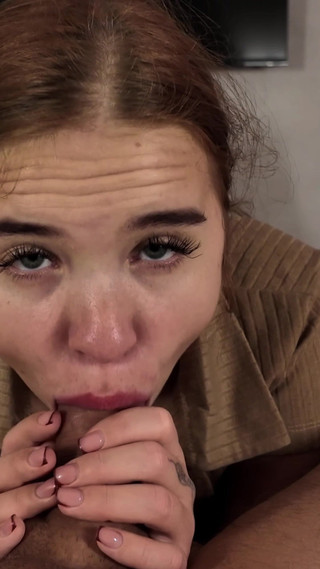 xKeryB: Podvádění S Mojí Sexy Nevlastní Sestrou