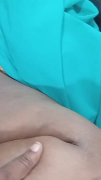 Tamil üvey anne üvey oğlu çok ateşli inleyerek sert anal sikişiyor