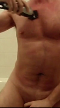 Shaving My Body Hair and Pubs with a Clipper Made Me Cum