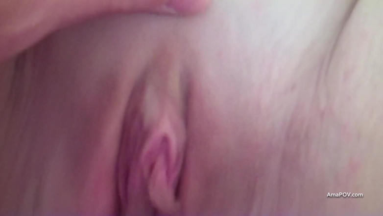 AmaPOV: Tante semok dengan memek sempit dan toket yang gelap lagi...