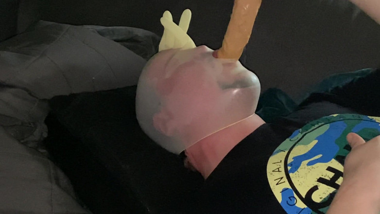 ButHoleDildoLover: Mein zweites atemspiel - Dildolutschen 26x7cm dildo.