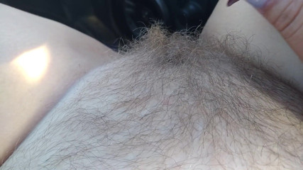 LizAngel: Has grown curls on her pubis