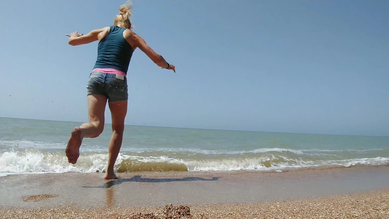 Alexa Cosmic: Sexy Lexy Swimming Nude in the Sea on the Beach,...