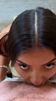 Real Homemade Sex with a Beautiful Stranger From a Dating Site