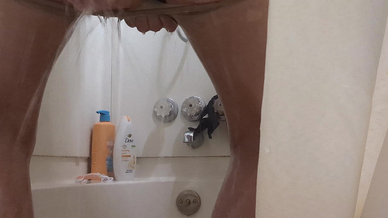 Pantyhose Jasmine: Collants Bronzés Mouillés Sous La Douche