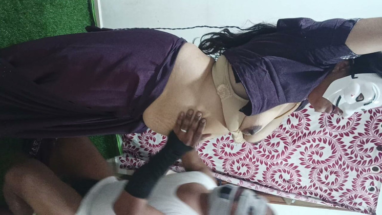 Muruga: Süper seksi teyze arkadaşının karısıyla sikişiyor