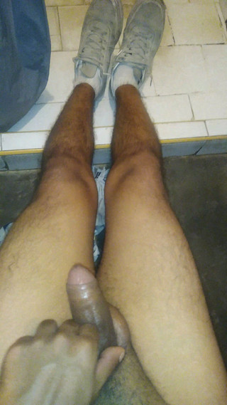 AlexAlejandro13: Gambe!