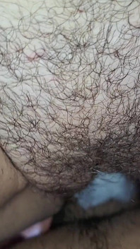 Creampie a kundička promočená