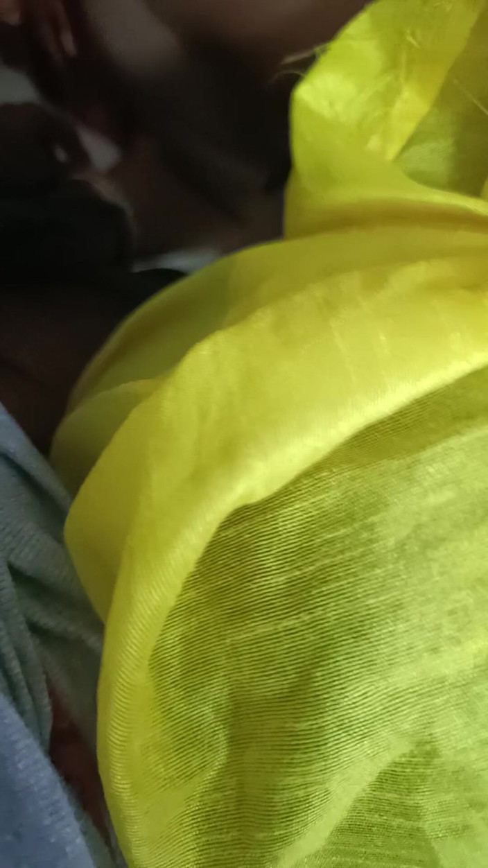 Desigirlsiri: Video viral rekaman seks istri hot india dientot habis-habisan sama...