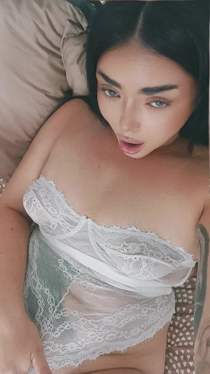 VVGO: Mistress Lilikitten Sexy Lingerie Try on and Tease