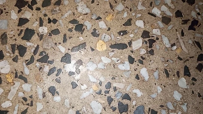 Fucking my wife: Cowok gay Afrika lagi asik nyepong kontol memek istrinya